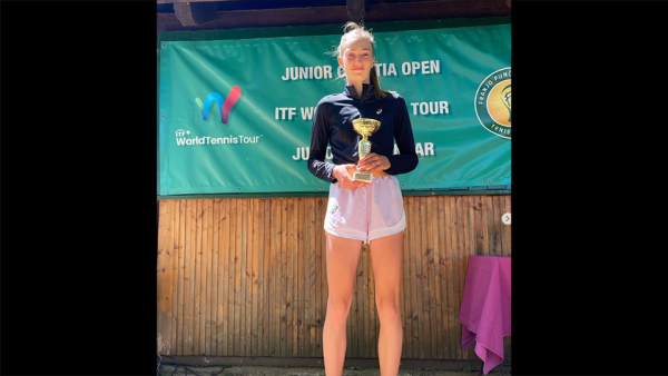 Luna Vujović osvojila prvu profesionalnu titulu!